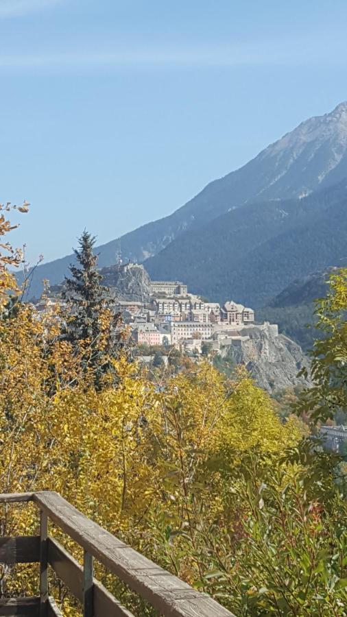 Studio Sympa Avec Terrasse , Maxi 4 Pers.Briancon Kültér fotó